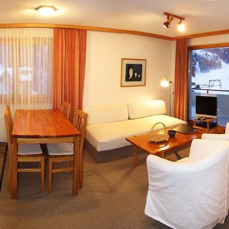 Hirsch Saas Fee